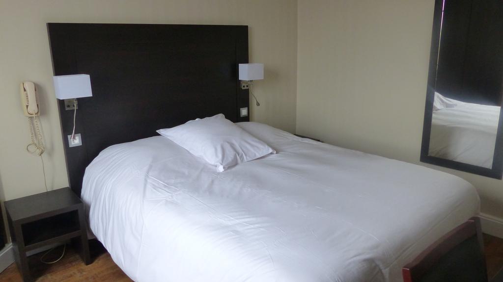 Hotel De L'Europe ตูล ภายนอก รูปภาพ