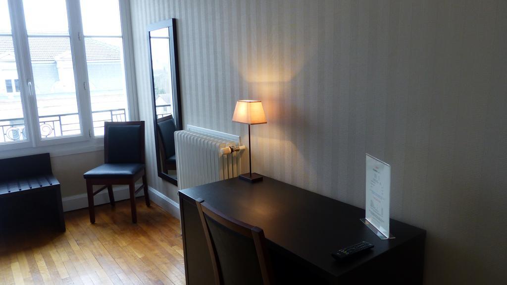 Hotel De L'Europe ตูล ภายนอก รูปภาพ
