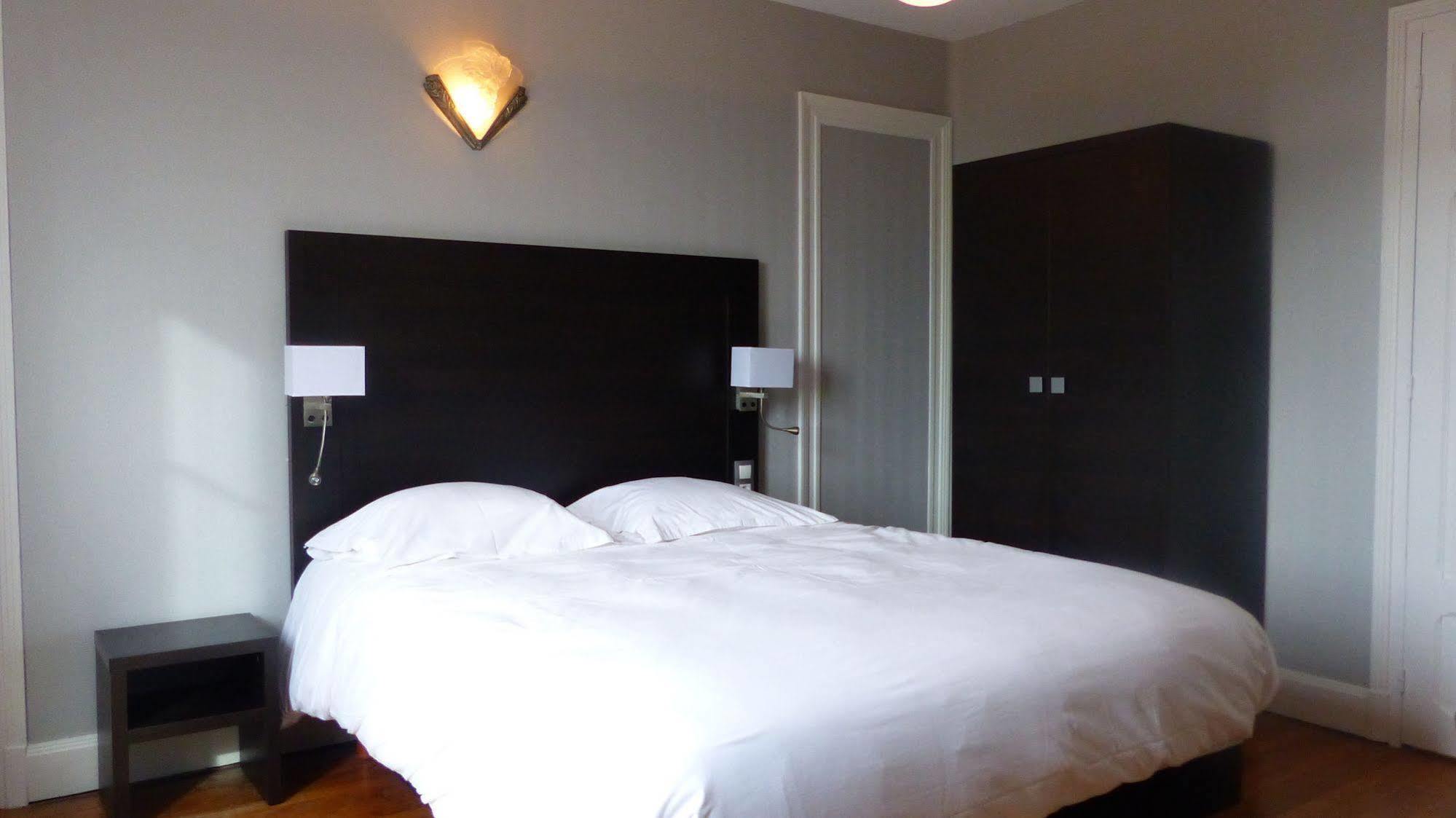 Hotel De L'Europe ตูล ภายนอก รูปภาพ