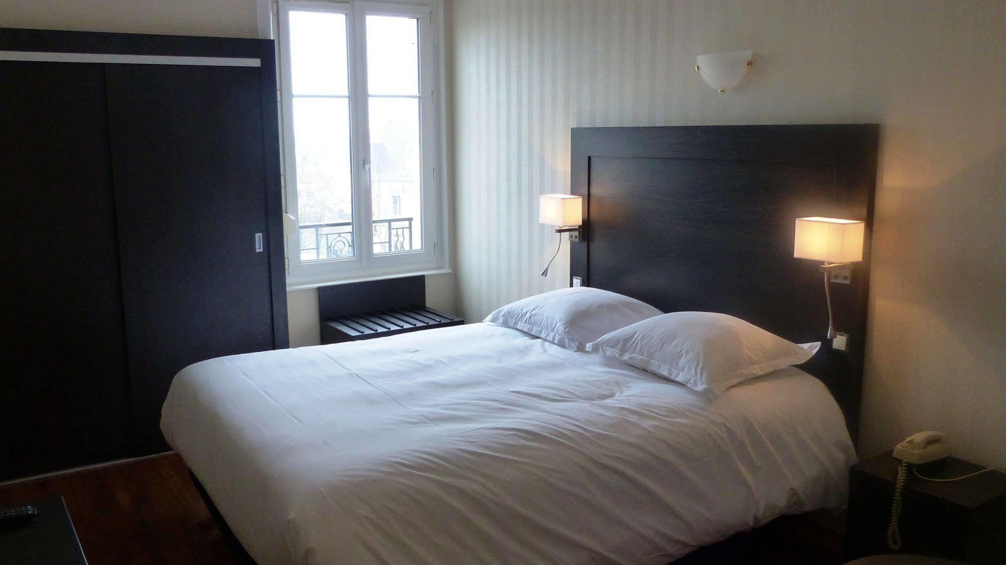 Hotel De L'Europe ตูล ภายนอก รูปภาพ